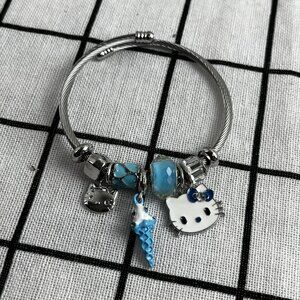 NO.461 Blue Hello Kitty Bracelet cute